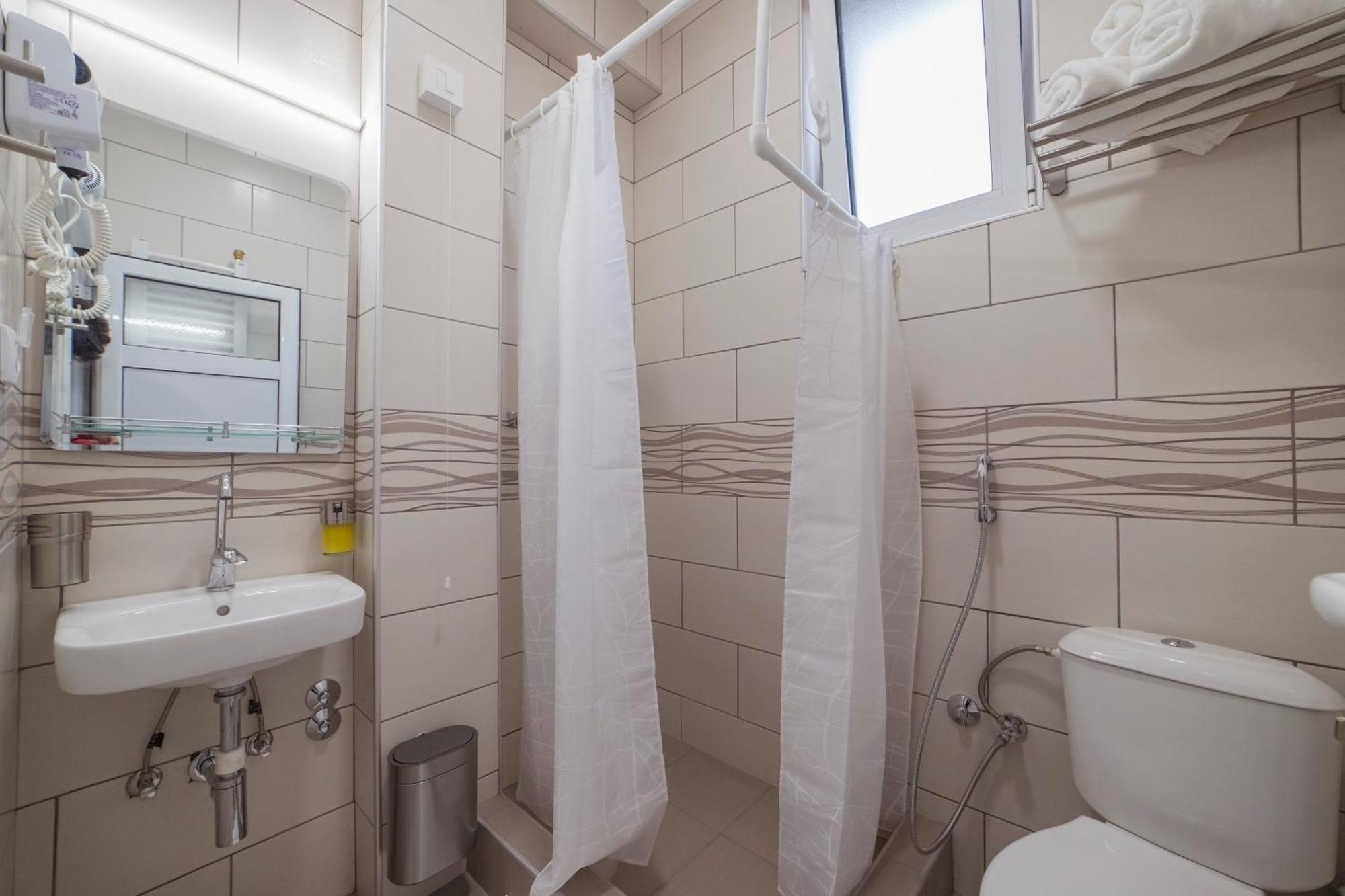 As Apartmani Пирот Экстерьер фото